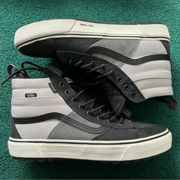 Vans MTE Shoes Waterproof - Picture 1 of 11
